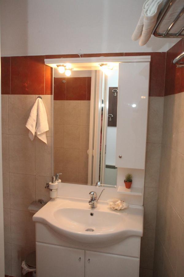 Pergola Apart otel Livadi  Dış mekan fotoğraf